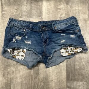 H&M Distressed Denim Shorts Low Rise Cutoff Frayed Hem Leopard Pocket Size 12